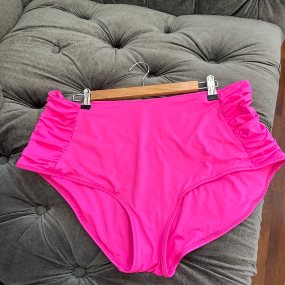 Swimsuit NWT by Coastal Waves - Picture 4 of 7